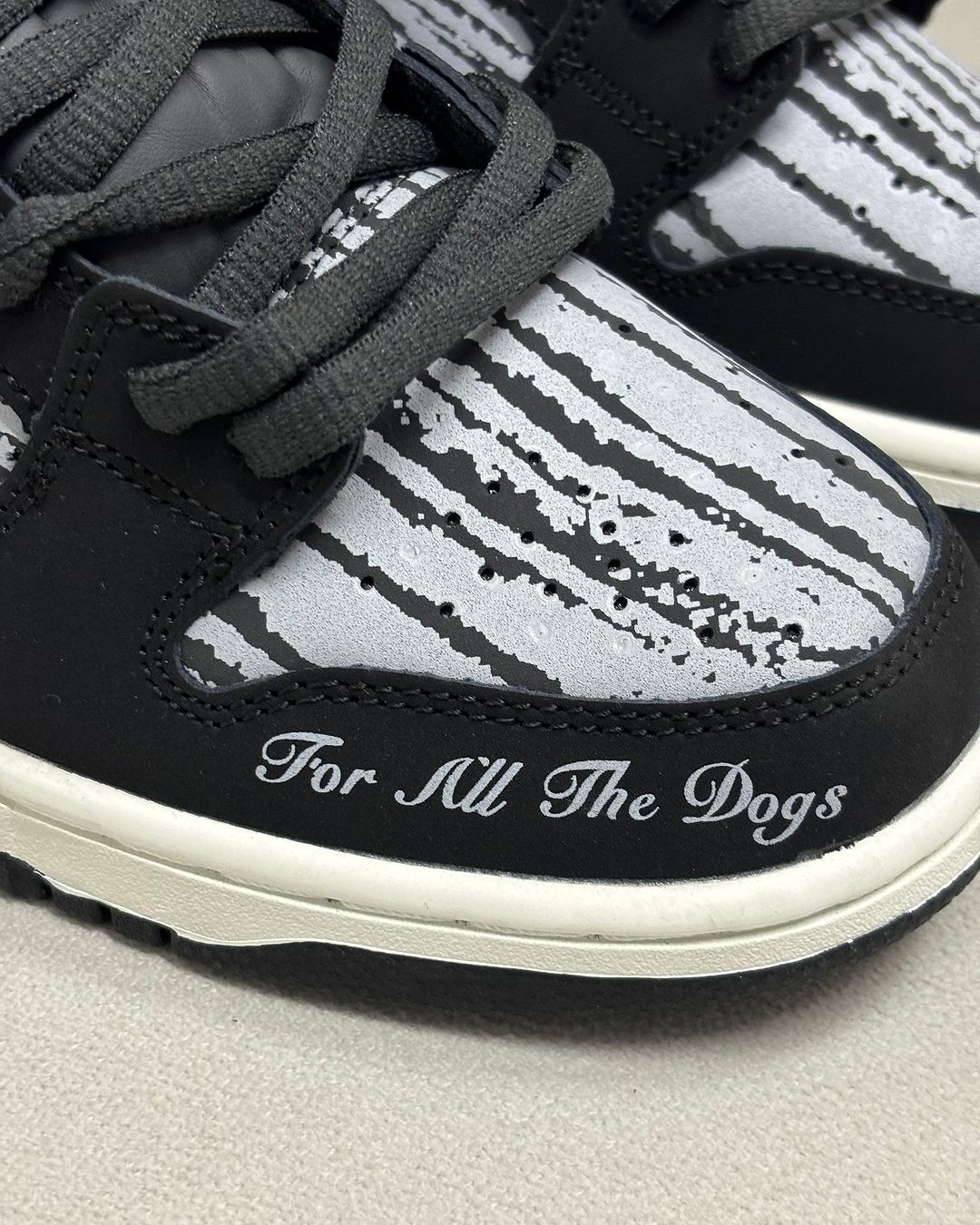 Nike Dunk Low "For All The Dogs" - Edición Especial 🐶